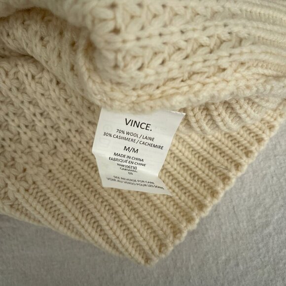Crewneck Sweater Size M Cashmere Wool Cream White Knit Chunky Macro Waffle - Picture 8 of 10